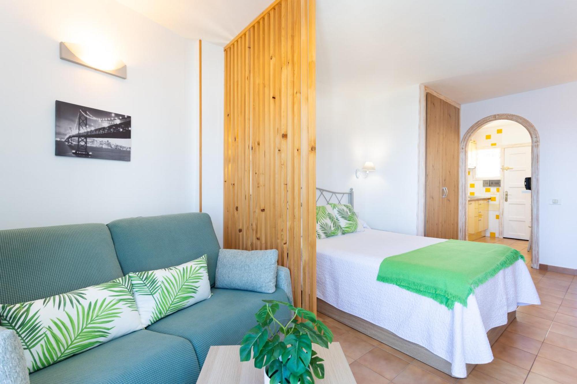 Cozy Seafront Studio With Balcony & Ocean Views San Marcos (Tenerife) Exterior foto