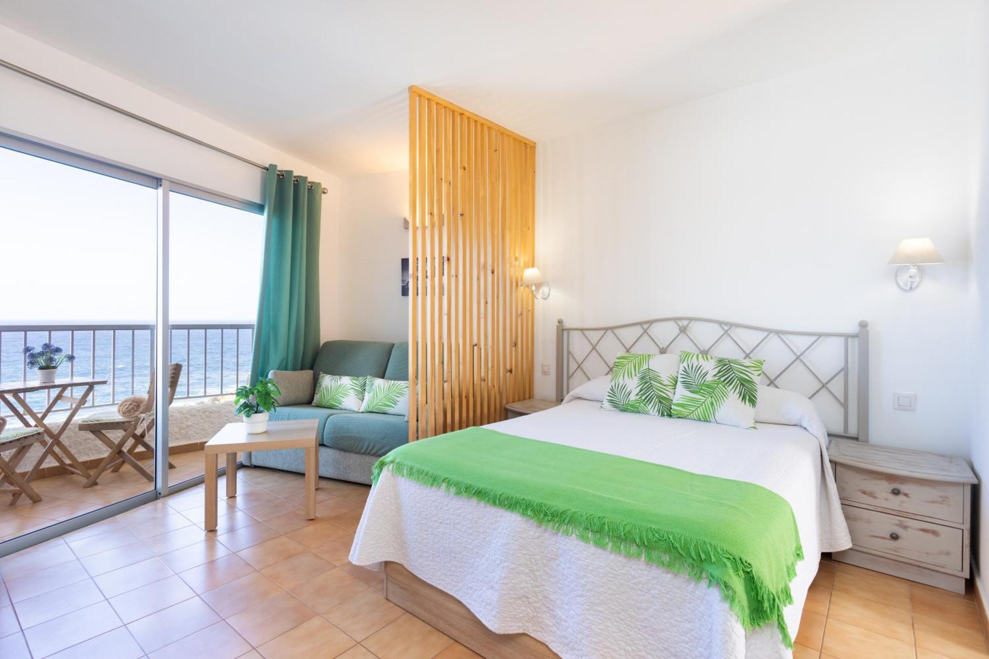 Cozy Seafront Studio With Balcony & Ocean Views San Marcos (Tenerife) Exterior foto